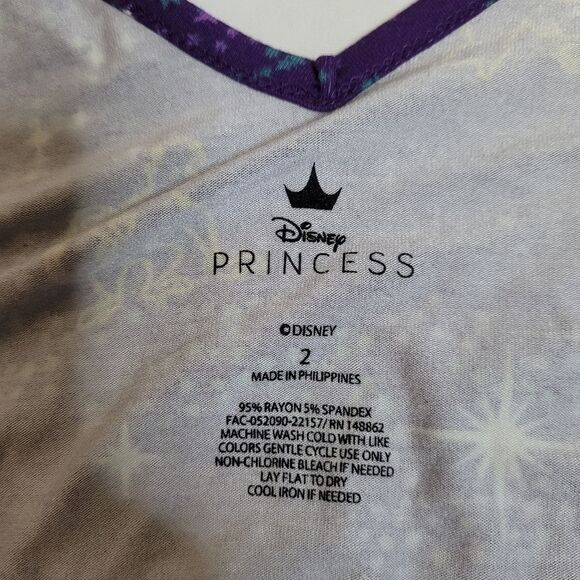 NEW‎ Torrid purple Aladdin galaxy constellation cold shoulder cut out top 2X - Picture 5 of 12